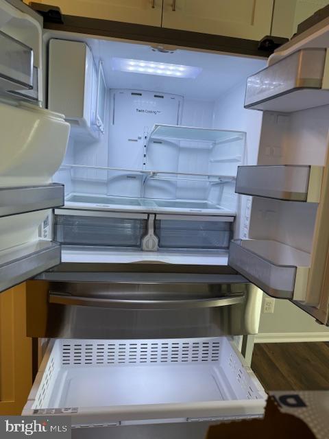 309 YOAKUM PKWY #1809, ALEXANDRIA, Virginia 22304, 2 Bedrooms Bedrooms, 4 Rooms Rooms,2 BathroomsBathrooms,Residential,For sale,309 YOAKUM PKWY #1809,VAAX2046030 MLS # VAAX2046030