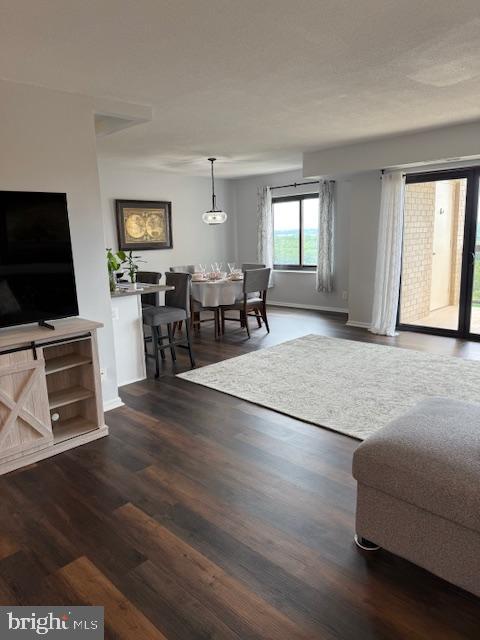 309 YOAKUM PKWY #1809, ALEXANDRIA, Virginia 22304, 2 Bedrooms Bedrooms, 4 Rooms Rooms,2 BathroomsBathrooms,Residential,For sale,309 YOAKUM PKWY #1809,VAAX2046030 MLS # VAAX2046030