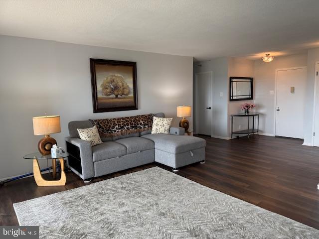 309 YOAKUM PKWY #1809, ALEXANDRIA, Virginia 22304, 2 Bedrooms Bedrooms, 4 Rooms Rooms,2 BathroomsBathrooms,Residential,For sale,309 YOAKUM PKWY #1809,VAAX2046030 MLS # VAAX2046030
