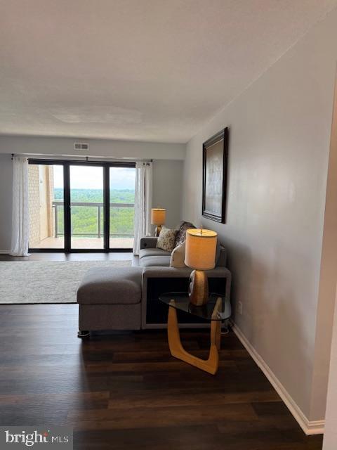 309 YOAKUM PKWY #1809, ALEXANDRIA, Virginia 22304, 2 Bedrooms Bedrooms, 4 Rooms Rooms,2 BathroomsBathrooms,Residential,For sale,309 YOAKUM PKWY #1809,VAAX2046030 MLS # VAAX2046030