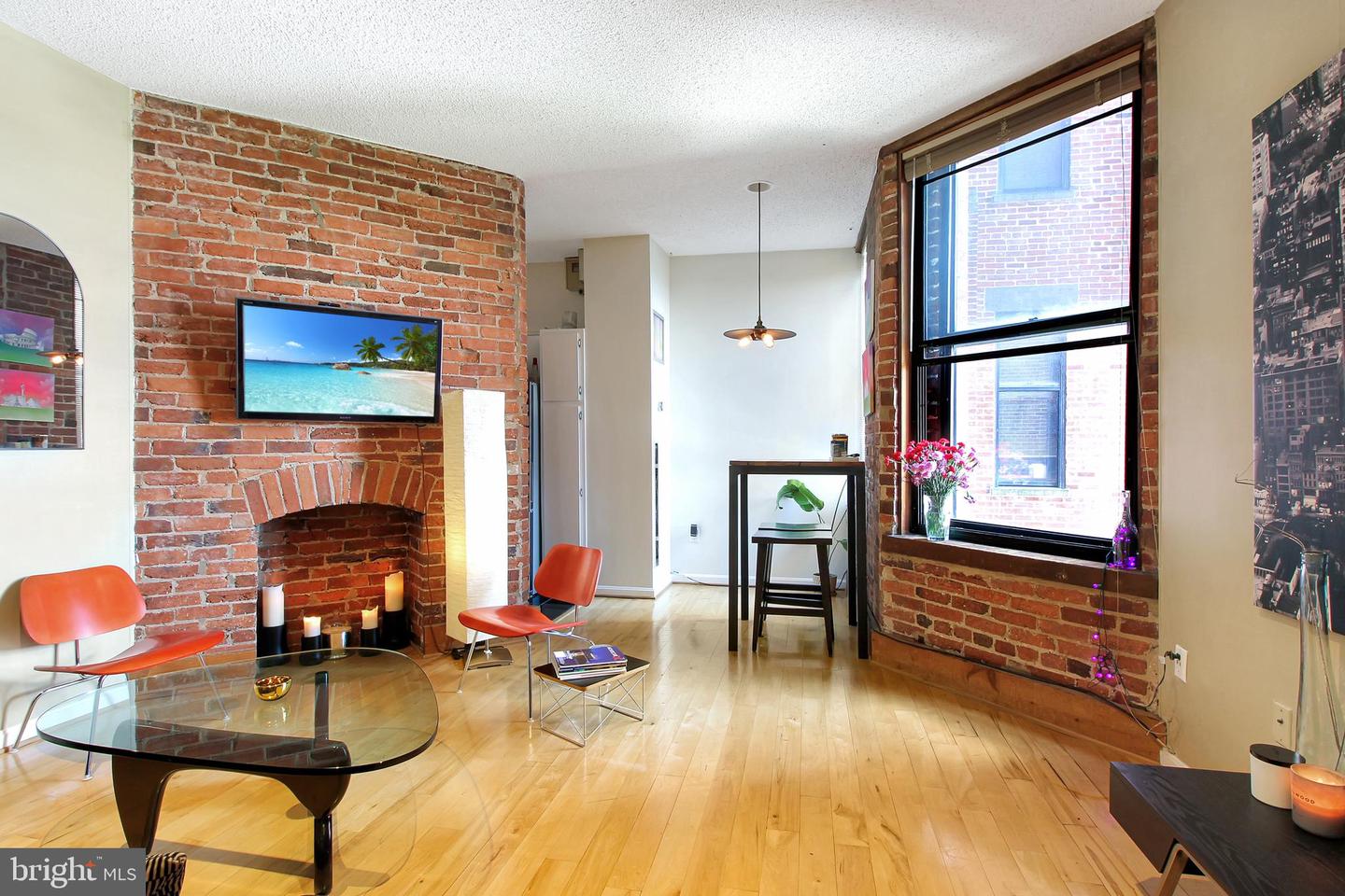 1615 Q ST NW #808, WASHINGTON, District Of Columbia 20009, 2 Bedrooms Bedrooms, ,1 BathroomBathrooms,Residential,For sale,1615 Q ST NW #808,DCDC2203726 MLS # DCDC2203726