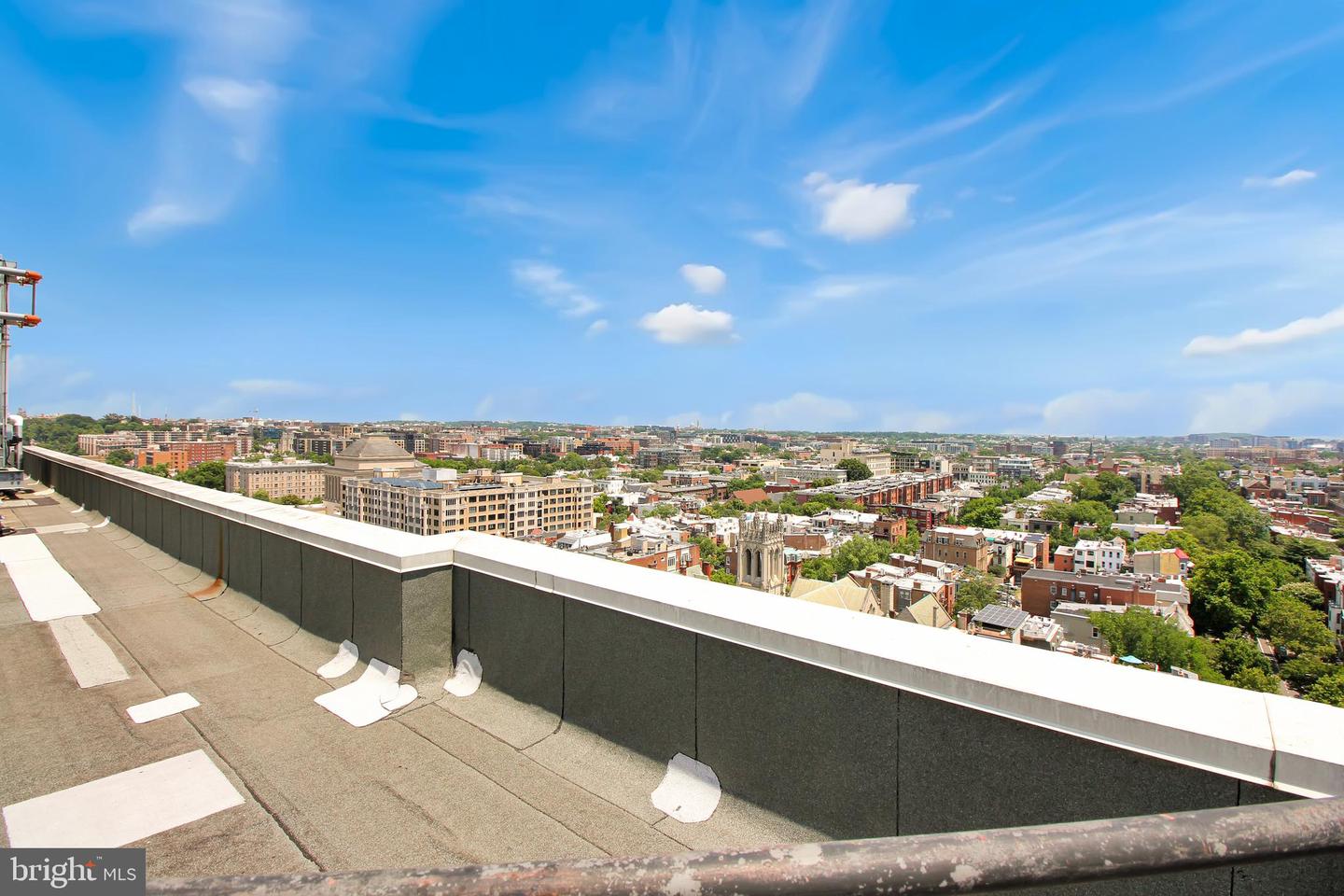 1615 Q ST NW #808, WASHINGTON, District Of Columbia 20009, 2 Bedrooms Bedrooms, ,1 BathroomBathrooms,Residential,For sale,1615 Q ST NW #808,DCDC2203726 MLS # DCDC2203726