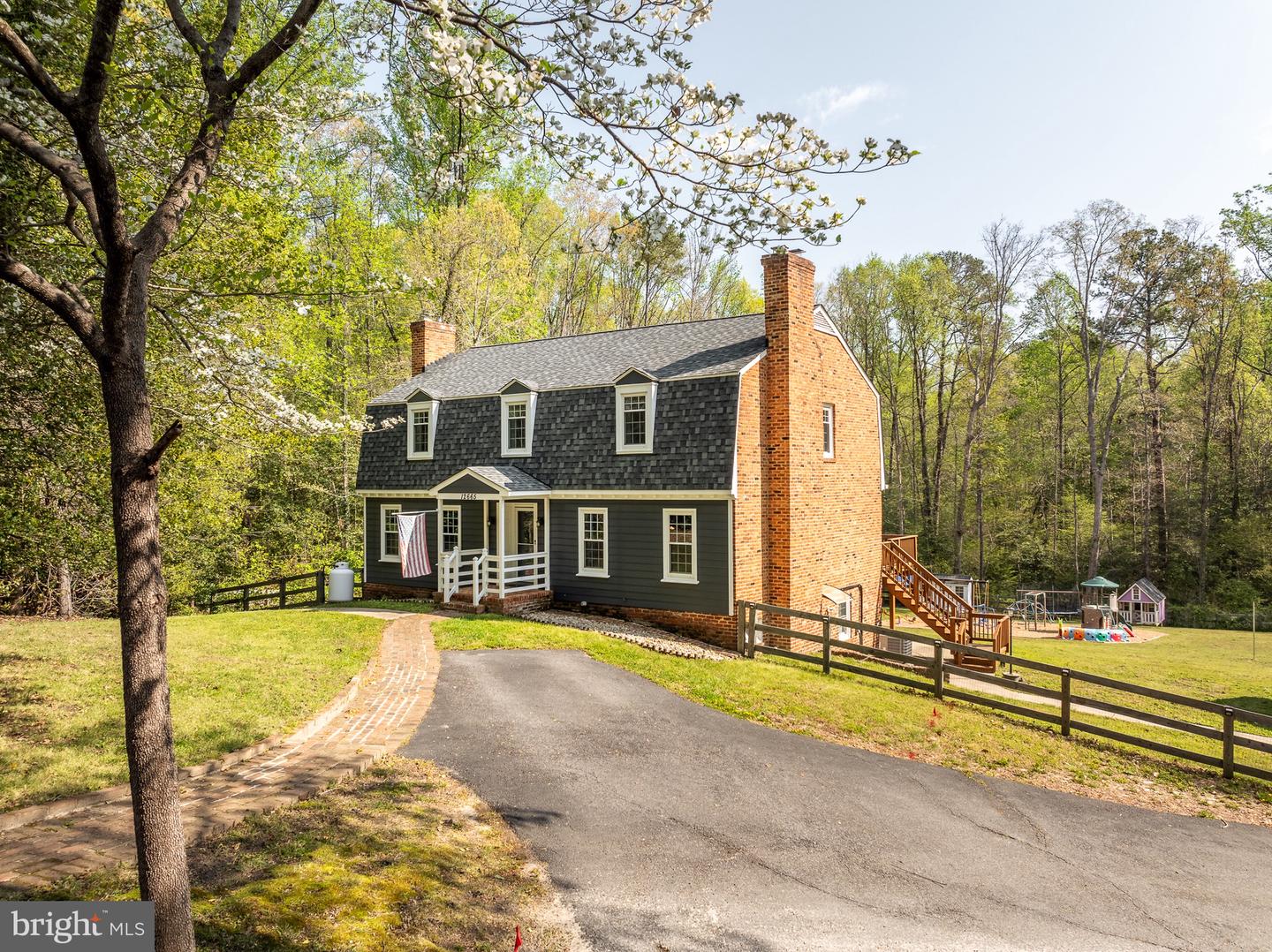 12665 PETERSBURG ST, CHESTER, Virginia 23831, 5 Bedrooms Bedrooms, 12 Rooms Rooms,3 BathroomsBathrooms,Residential,For sale,12665 PETERSBURG ST,VACF2001094 MLS # VACF2001094