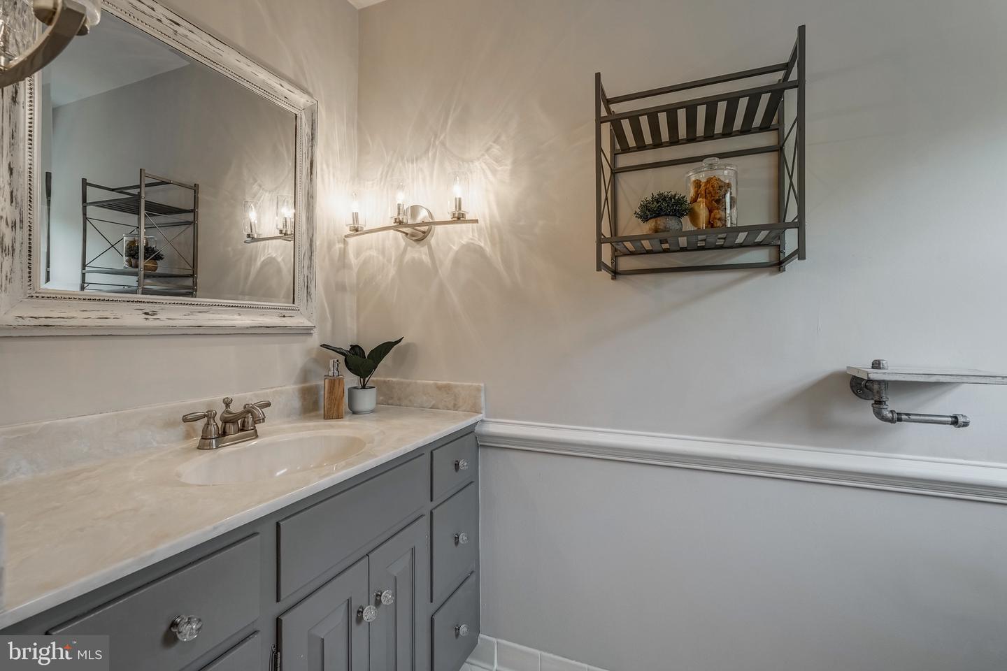 12665 PETERSBURG ST, CHESTER, Virginia 23831, 5 Bedrooms Bedrooms, 12 Rooms Rooms,3 BathroomsBathrooms,Residential,For sale,12665 PETERSBURG ST,VACF2001094 MLS # VACF2001094