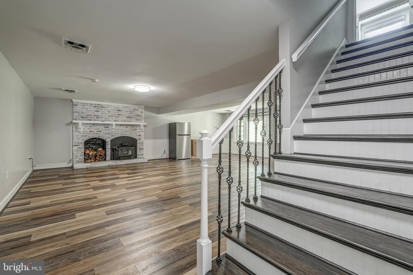 12665 PETERSBURG ST, CHESTER, Virginia 23831, 5 Bedrooms Bedrooms, 12 Rooms Rooms,3 BathroomsBathrooms,Residential,For sale,12665 PETERSBURG ST,VACF2001094 MLS # VACF2001094