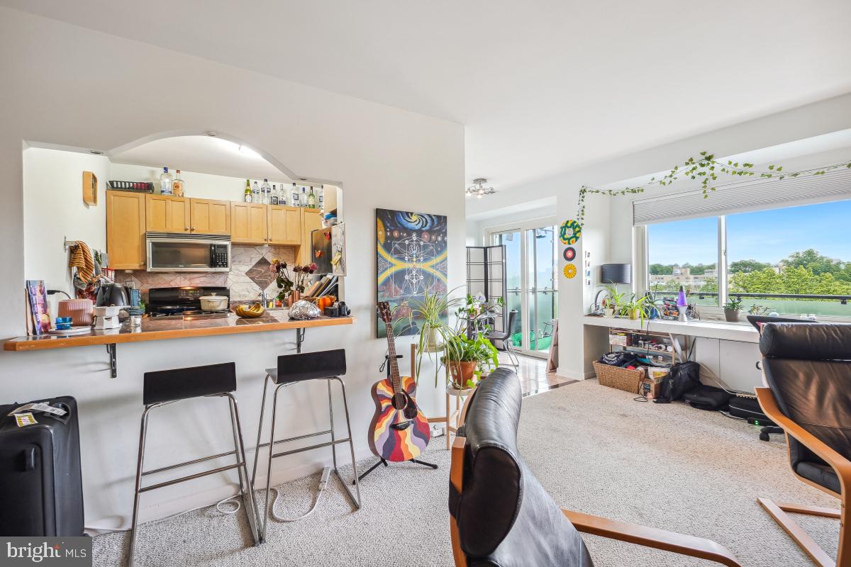 4201 CATHEDRAL AVE NW #1411E, WASHINGTON, District Of Columbia 20016, ,1 BathroomBathrooms,Residential,For sale,4201 CATHEDRAL AVE NW #1411E,DCDC2198620 MLS # DCDC2198620