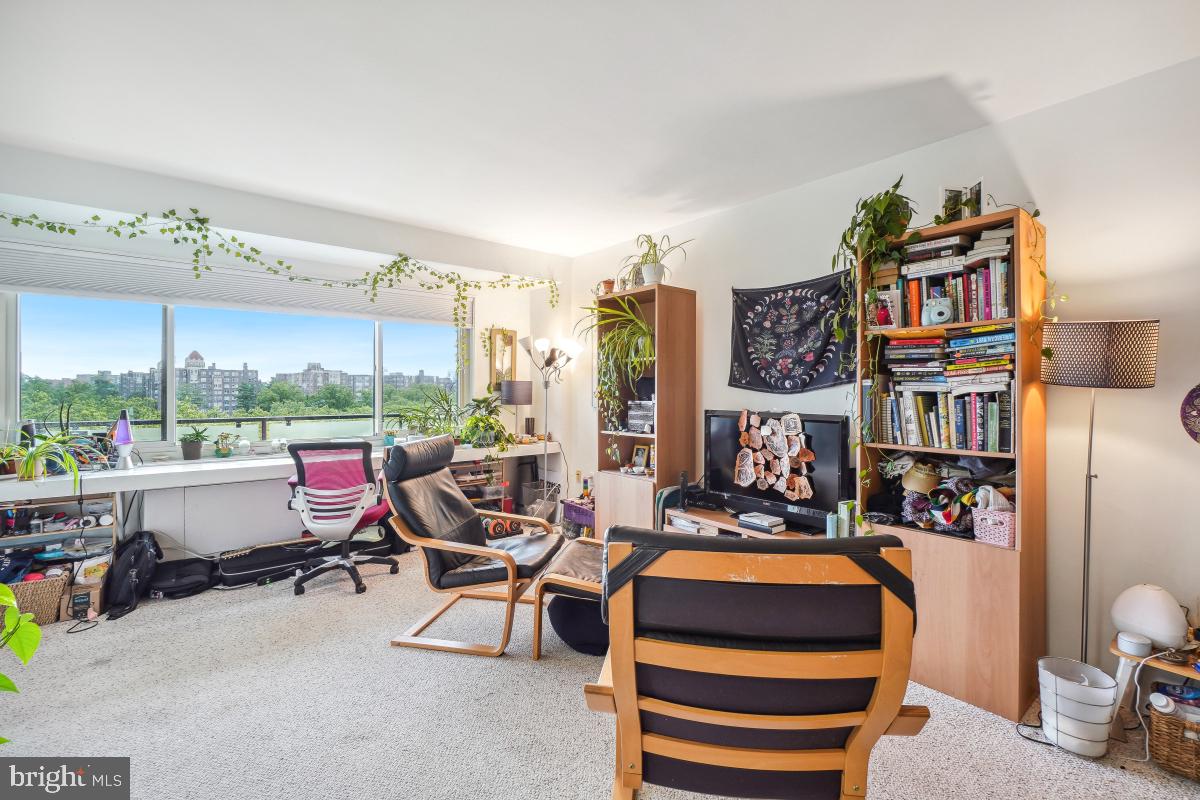 4201 CATHEDRAL AVE NW #1411E, WASHINGTON, District Of Columbia 20016, ,1 BathroomBathrooms,Residential,For sale,4201 CATHEDRAL AVE NW #1411E,DCDC2198620 MLS # DCDC2198620