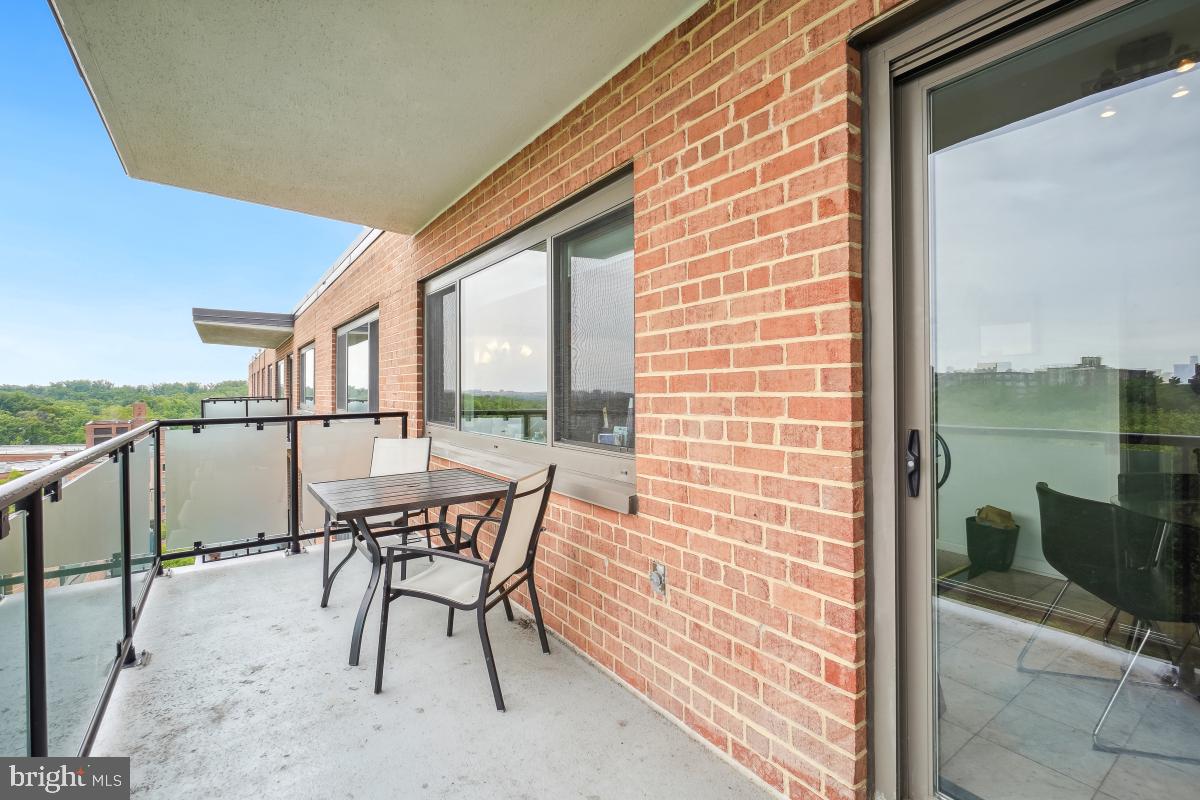 4201 CATHEDRAL AVE NW #1411E, WASHINGTON, District Of Columbia 20016, ,1 BathroomBathrooms,Residential,For sale,4201 CATHEDRAL AVE NW #1411E,DCDC2198620 MLS # DCDC2198620