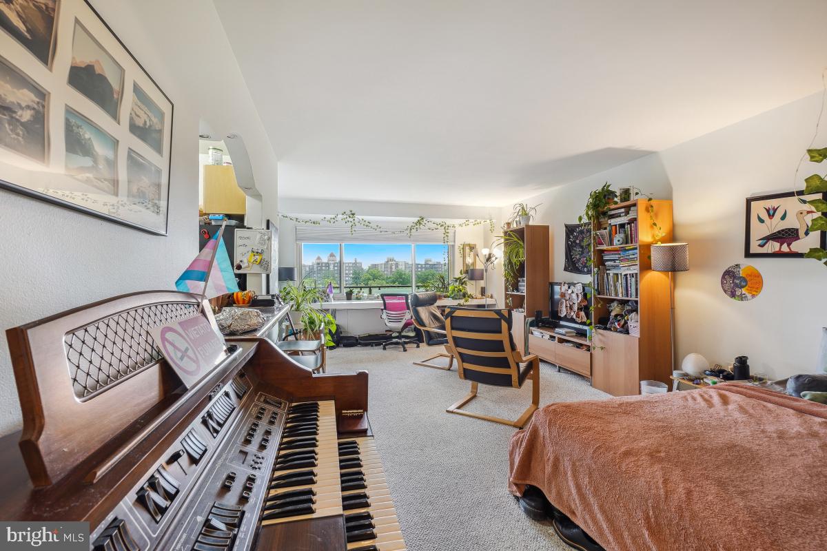 4201 CATHEDRAL AVE NW #1411E, WASHINGTON, District Of Columbia 20016, ,1 BathroomBathrooms,Residential,For sale,4201 CATHEDRAL AVE NW #1411E,DCDC2198620 MLS # DCDC2198620