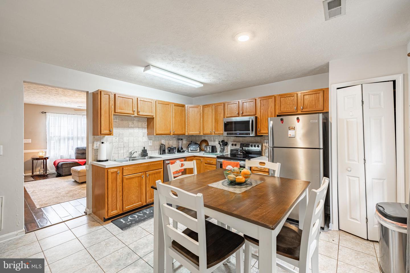 9910 WARWICK PL, FREDERICKSBURG, Virginia 22408, 3 Bedrooms Bedrooms, ,2 BathroomsBathrooms,Residential,For sale,9910 WARWICK PL,VASP2033108 MLS # VASP2033108