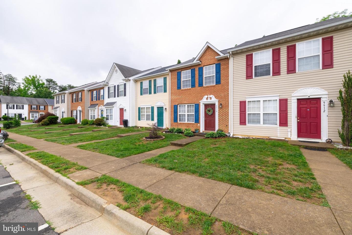9910 WARWICK PL, FREDERICKSBURG, Virginia 22408, 3 Bedrooms Bedrooms, ,2 BathroomsBathrooms,Residential,For sale,9910 WARWICK PL,VASP2033108 MLS # VASP2033108