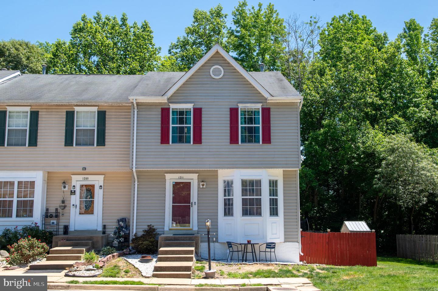 1211 KINGS CREST DR, STAFFORD, Virginia 22554, 4 Bedrooms Bedrooms, 8 Rooms Rooms,2 BathroomsBathrooms,Residential,For sale,1211 KINGS CREST DR,VAST2039054 MLS # VAST2039054