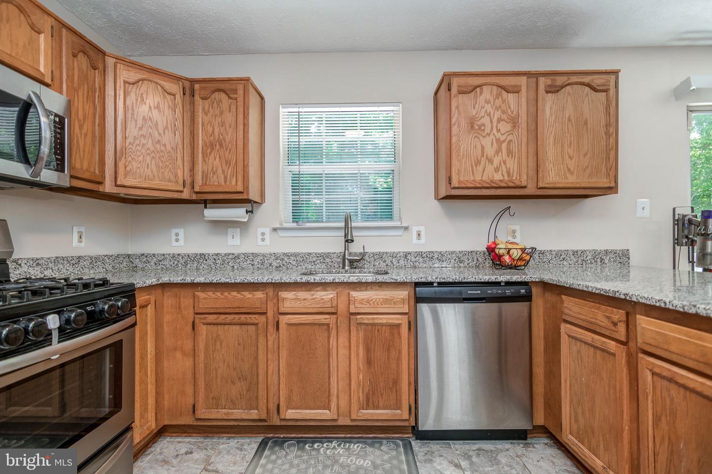 1211 KINGS CREST DR, STAFFORD, Virginia 22554, 4 Bedrooms Bedrooms, 8 Rooms Rooms,2 BathroomsBathrooms,Residential,For sale,1211 KINGS CREST DR,VAST2039054 MLS # VAST2039054