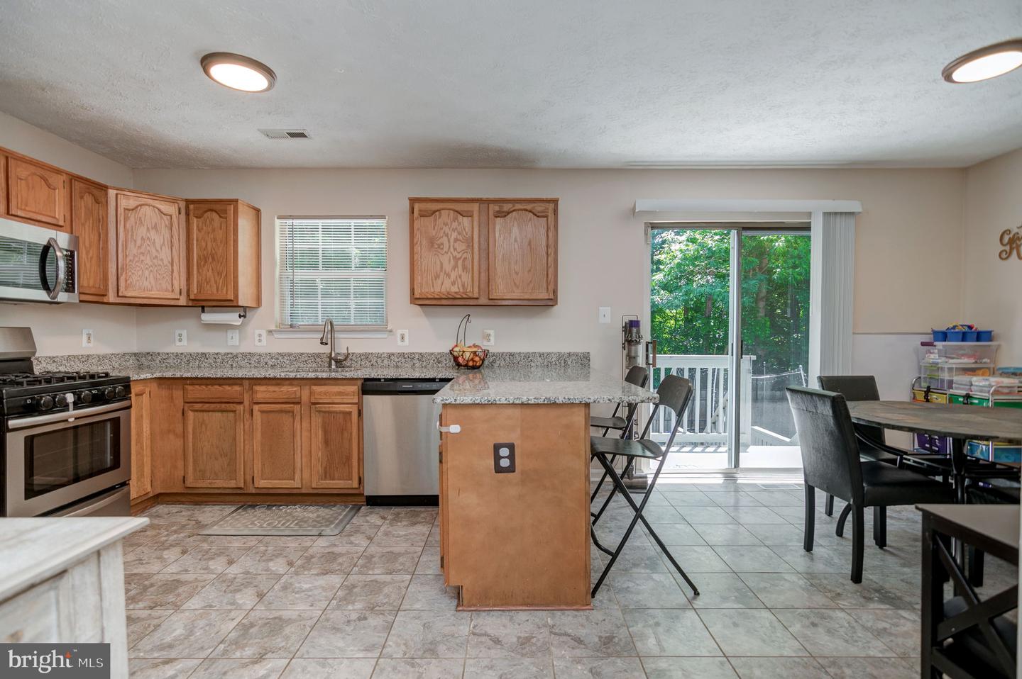 1211 KINGS CREST DR, STAFFORD, Virginia 22554, 4 Bedrooms Bedrooms, 8 Rooms Rooms,2 BathroomsBathrooms,Residential,For sale,1211 KINGS CREST DR,VAST2039054 MLS # VAST2039054