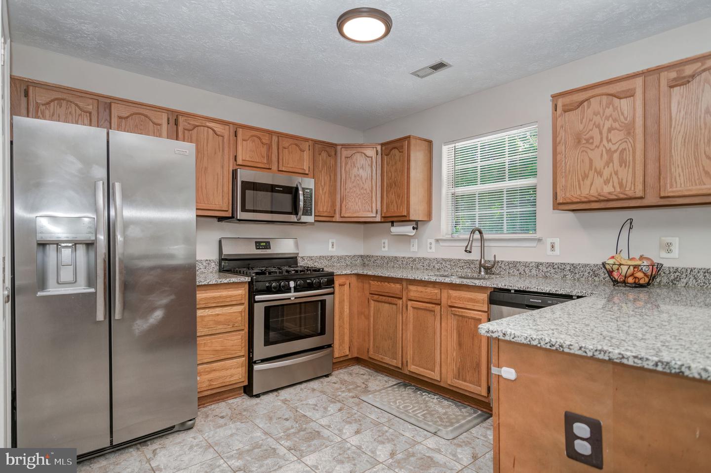 1211 KINGS CREST DR, STAFFORD, Virginia 22554, 4 Bedrooms Bedrooms, 8 Rooms Rooms,2 BathroomsBathrooms,Residential,For sale,1211 KINGS CREST DR,VAST2039054 MLS # VAST2039054
