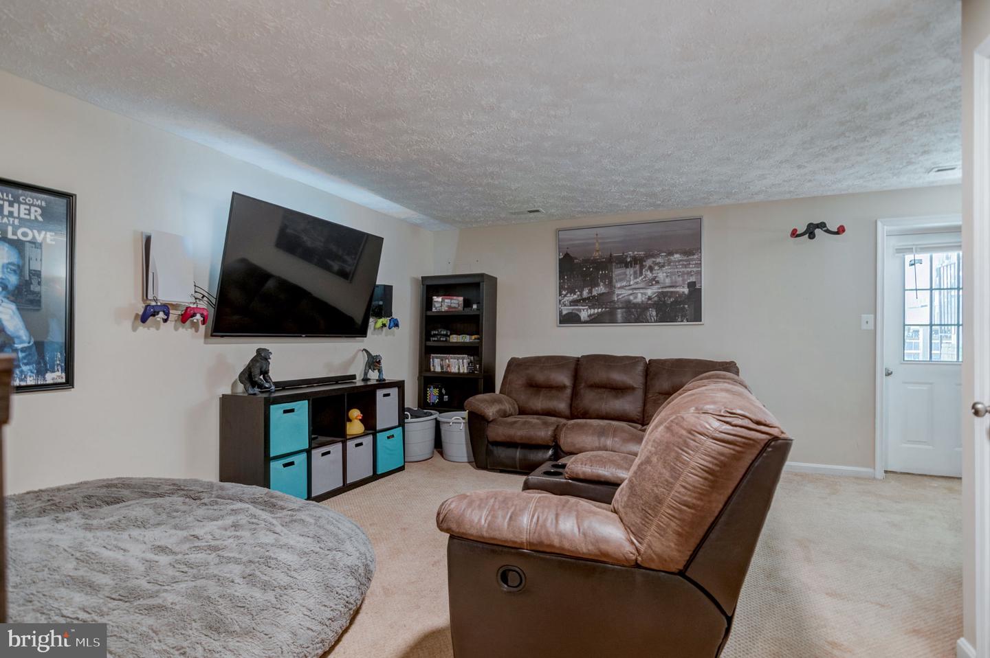 1211 KINGS CREST DR, STAFFORD, Virginia 22554, 4 Bedrooms Bedrooms, 8 Rooms Rooms,2 BathroomsBathrooms,Residential,For sale,1211 KINGS CREST DR,VAST2039054 MLS # VAST2039054