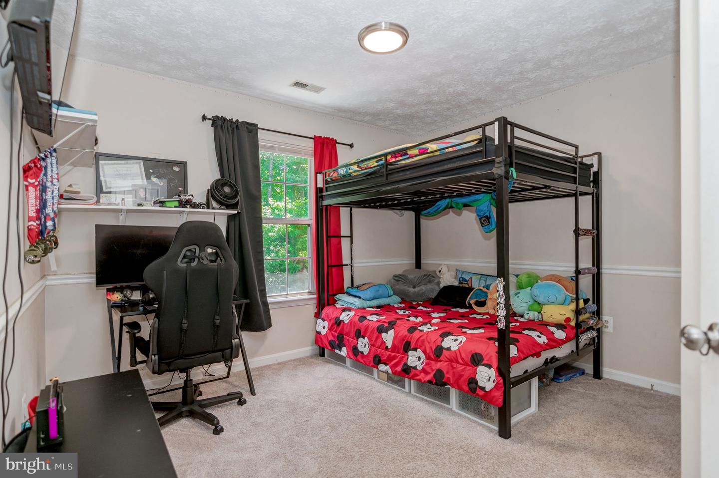 1211 KINGS CREST DR, STAFFORD, Virginia 22554, 4 Bedrooms Bedrooms, 8 Rooms Rooms,2 BathroomsBathrooms,Residential,For sale,1211 KINGS CREST DR,VAST2039054 MLS # VAST2039054