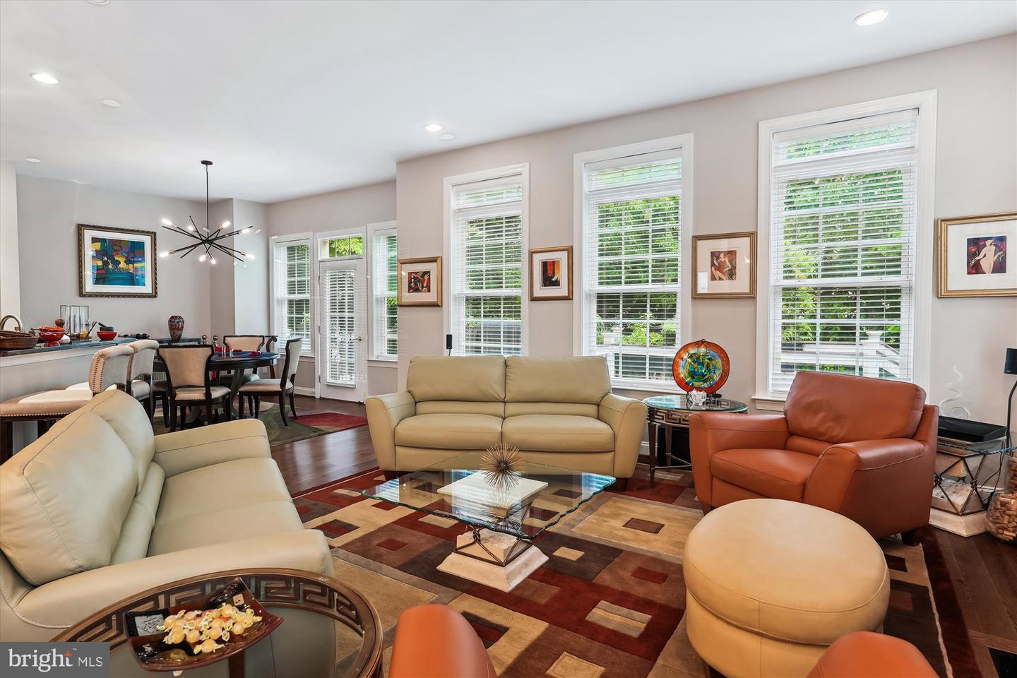 47666 PAULSEN SQ, POTOMAC FALLS, Virginia 20165, 3 Bedrooms Bedrooms, ,3 BathroomsBathrooms,Residential,For sale,47666 PAULSEN SQ,VALO2097898 MLS # VALO2097898