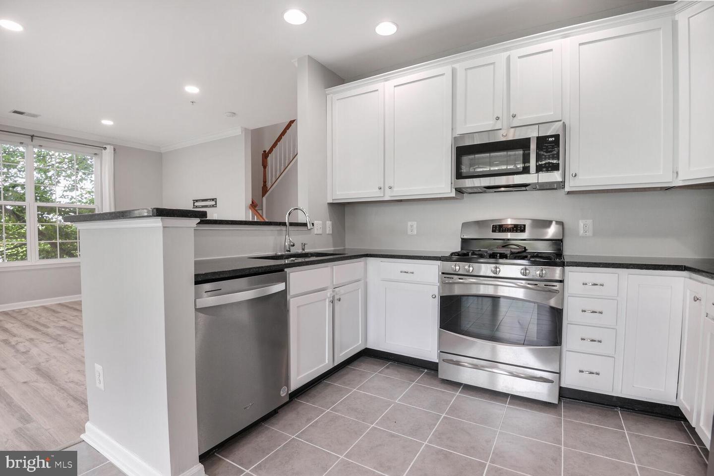 43415 MADISON RENEE TER #120, ASHBURN, Virginia 20147, 2 Bedrooms Bedrooms, ,2 BathroomsBathrooms,Residential,For sale,43415 MADISON RENEE TER #120,VALO2097970 MLS # VALO2097970