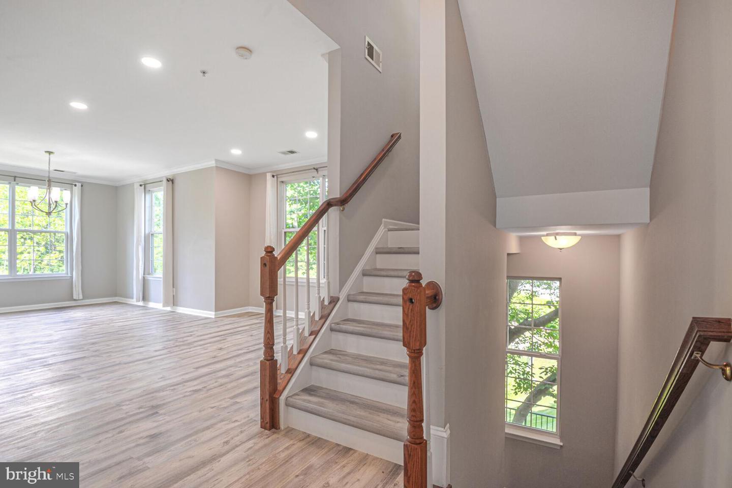 43415 MADISON RENEE TER #120, ASHBURN, Virginia 20147, 2 Bedrooms Bedrooms, ,2 BathroomsBathrooms,Residential,For sale,43415 MADISON RENEE TER #120,VALO2097970 MLS # VALO2097970