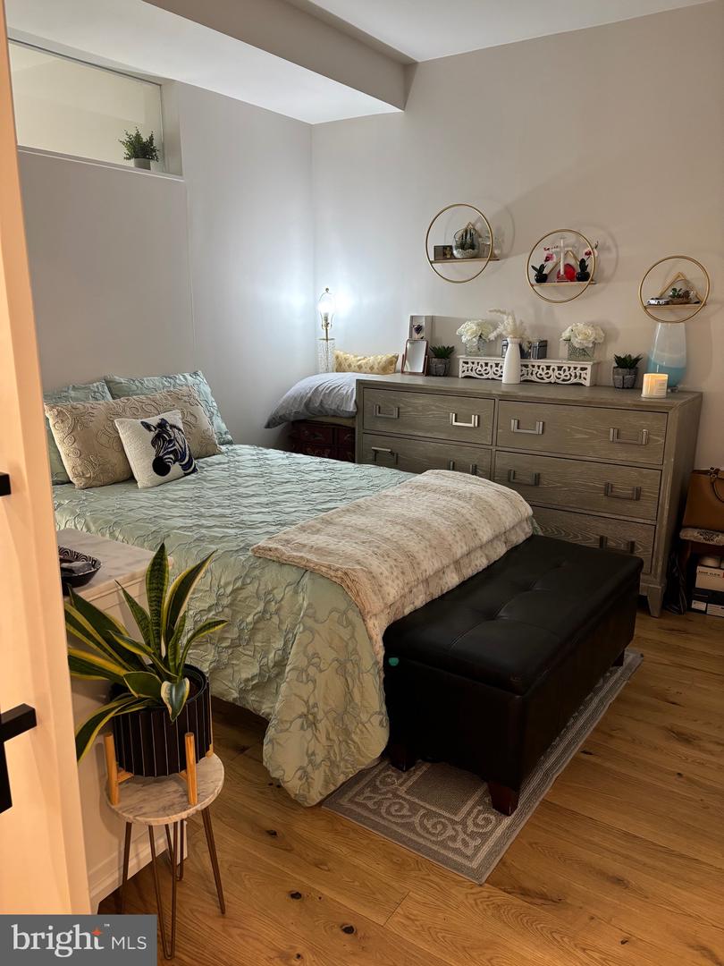 1211 VAN ST SE #310, WASHINGTON, District Of Columbia 20003, 1 Bedroom Bedrooms, ,1 BathroomBathrooms,Residential,For sale,1211 VAN ST SE #310,DCDC2203574 MLS # DCDC2203574