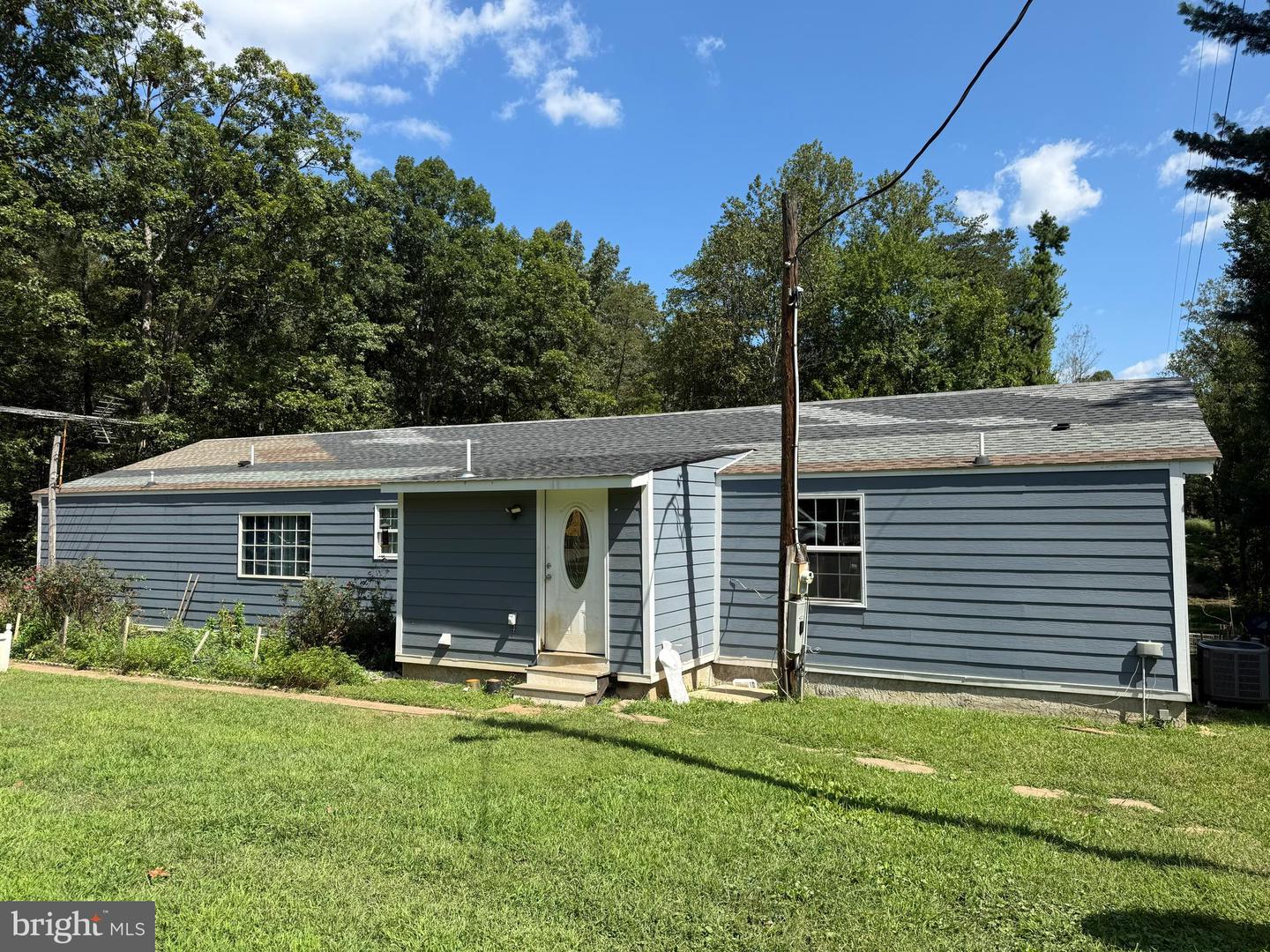 1817 SLATE MILL BRANCH RD, CHARLOTTESVILLE, Virginia 22903, 3 Bedrooms Bedrooms, ,3 BathroomsBathrooms,Residential,For sale,1817 SLATE MILL BRANCH RD,VAAB2000920 MLS # VAAB2000920