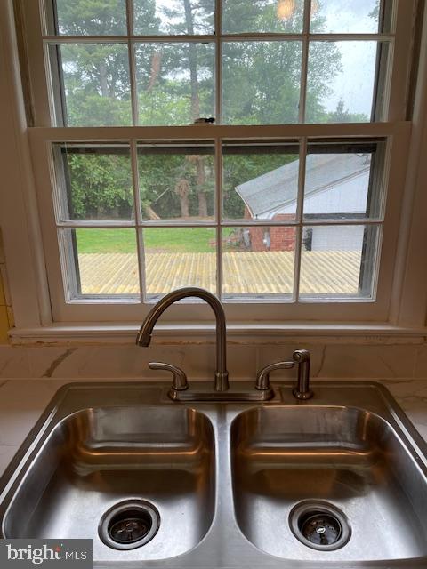112 BLUE RIDGE ST, WARRENTON, Virginia 20186, 6 Bedrooms Bedrooms, ,3 BathroomsBathrooms,Residential,112 BLUE RIDGE ST,VAFQ2016814 MLS # VAFQ2016814