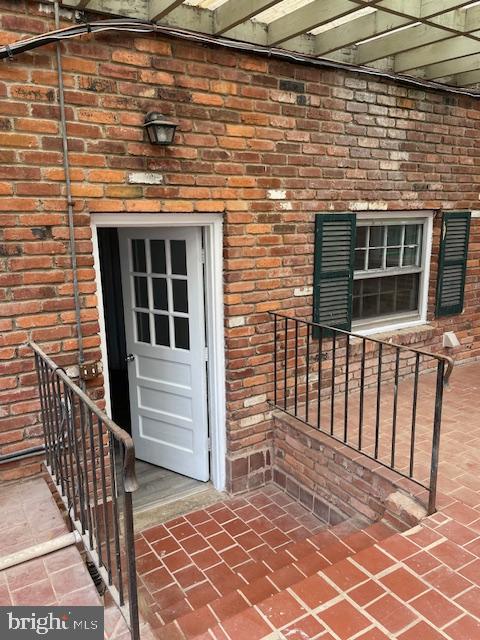 112 BLUE RIDGE ST, WARRENTON, Virginia 20186, 6 Bedrooms Bedrooms, ,3 BathroomsBathrooms,Residential,112 BLUE RIDGE ST,VAFQ2016814 MLS # VAFQ2016814
