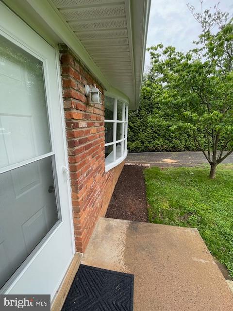 112 BLUE RIDGE ST, WARRENTON, Virginia 20186, 6 Bedrooms Bedrooms, ,3 BathroomsBathrooms,Residential,112 BLUE RIDGE ST,VAFQ2016814 MLS # VAFQ2016814