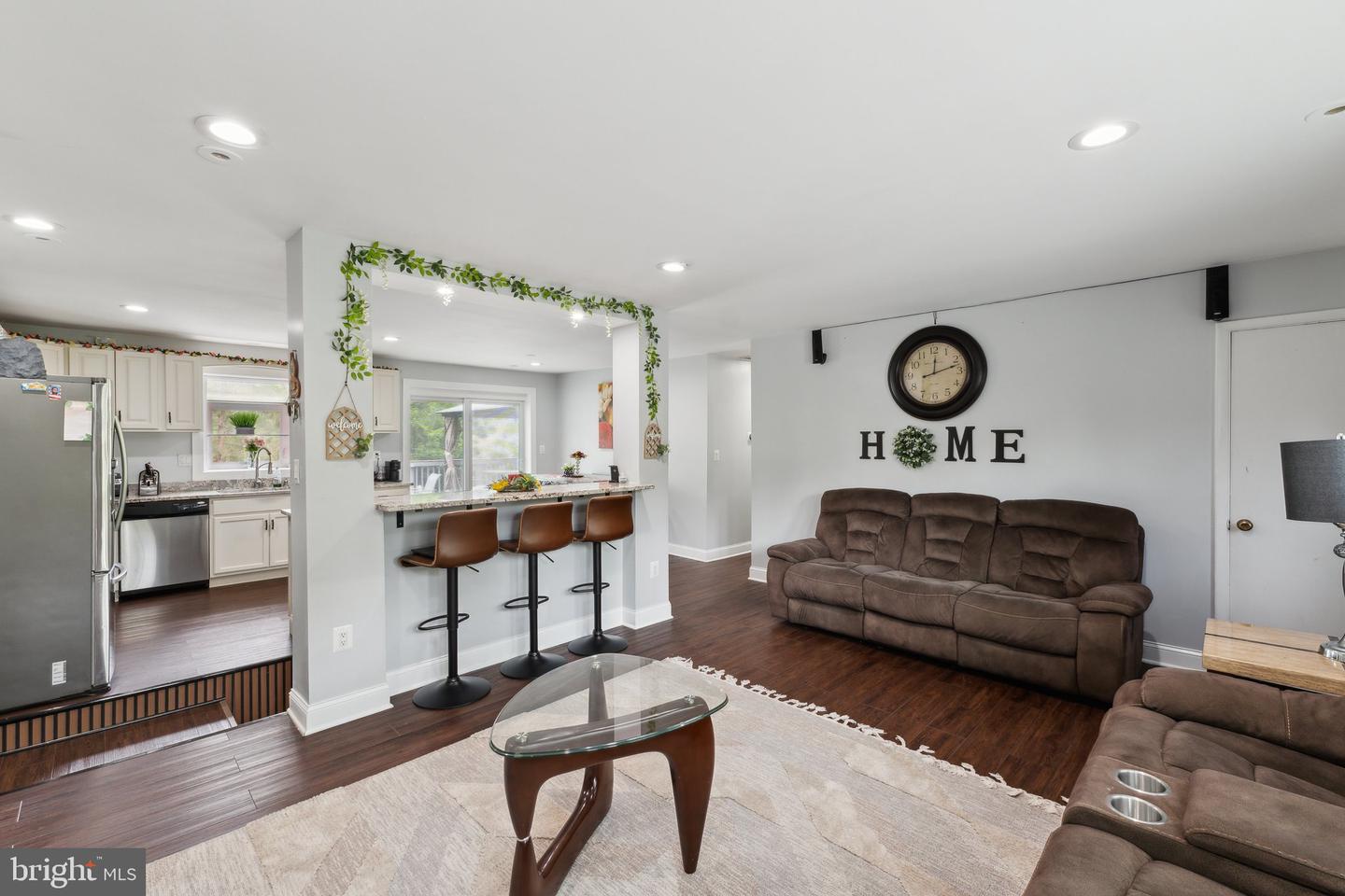 8412 IMPALLA DR, MANASSAS, Virginia 20110, 4 Bedrooms Bedrooms, ,5 BathroomsBathrooms,Residential,For sale,8412 IMPALLA DR,VAPW2091770 MLS # VAPW2091770