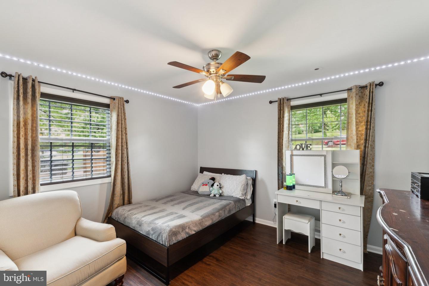 8412 IMPALLA DR, MANASSAS, Virginia 20110, 4 Bedrooms Bedrooms, ,5 BathroomsBathrooms,Residential,For sale,8412 IMPALLA DR,VAPW2091770 MLS # VAPW2091770