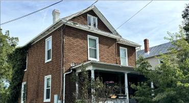 384 E ELIZABETH ST, HARRISONBURG, Virginia 22802, 3 Bedrooms Bedrooms, ,1 BathroomBathrooms,Residential,384 E ELIZABETH ST,665277 MLS # 665277