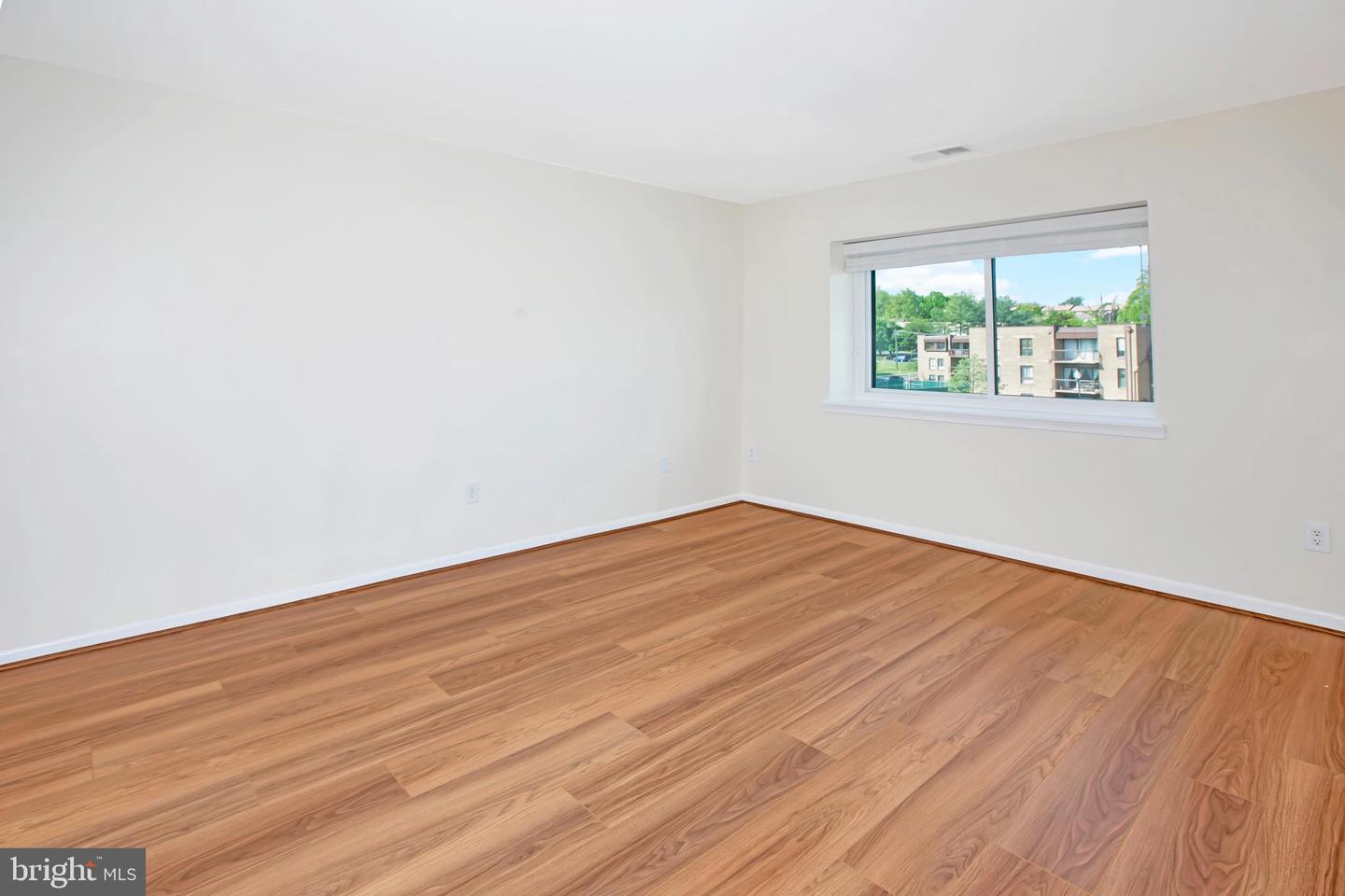 7599 GALES CT #204, MANASSAS, Virginia 20109, 3 Bedrooms Bedrooms, ,2 BathroomsBathrooms,Residential,For sale,7599 GALES CT #204,VAPW2093850 MLS # VAPW2093850