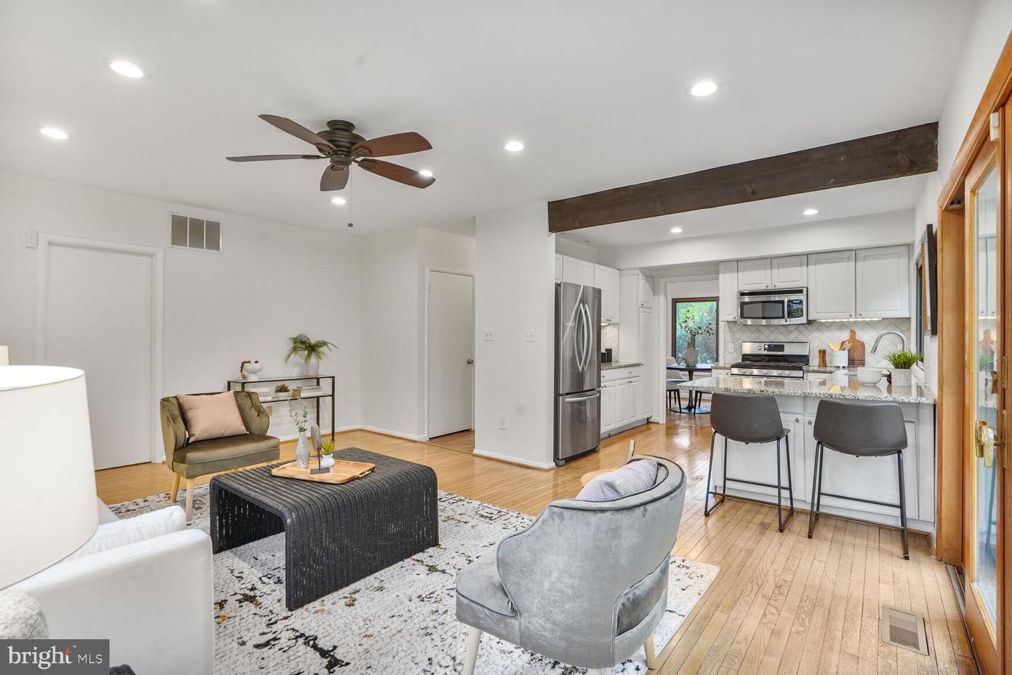5341 BLACK OAK DR, FAIRFAX, Virginia 22032, 4 Bedrooms Bedrooms, ,2 BathroomsBathrooms,Residential,For sale,5341 BLACK OAK DR,VAFX2238782 MLS # VAFX2238782