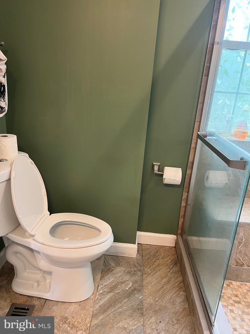 1418 C ST NE, WASHINGTON, District Of Columbia 20002, 4 Bedrooms Bedrooms, ,4 BathroomsBathrooms,Residential,For sale,1418 C ST NE,DCDC2199126 MLS # DCDC2199126