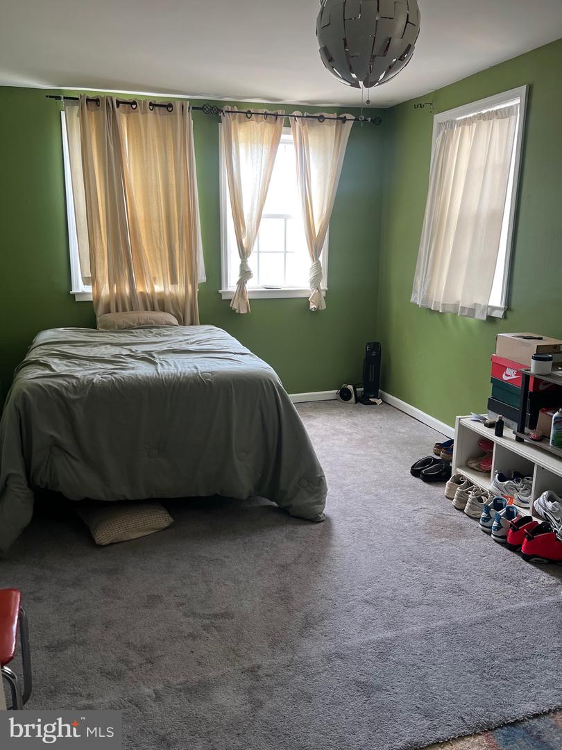 1418 C ST NE, WASHINGTON, District Of Columbia 20002, 4 Bedrooms Bedrooms, ,4 BathroomsBathrooms,Residential,For sale,1418 C ST NE,DCDC2199126 MLS # DCDC2199126