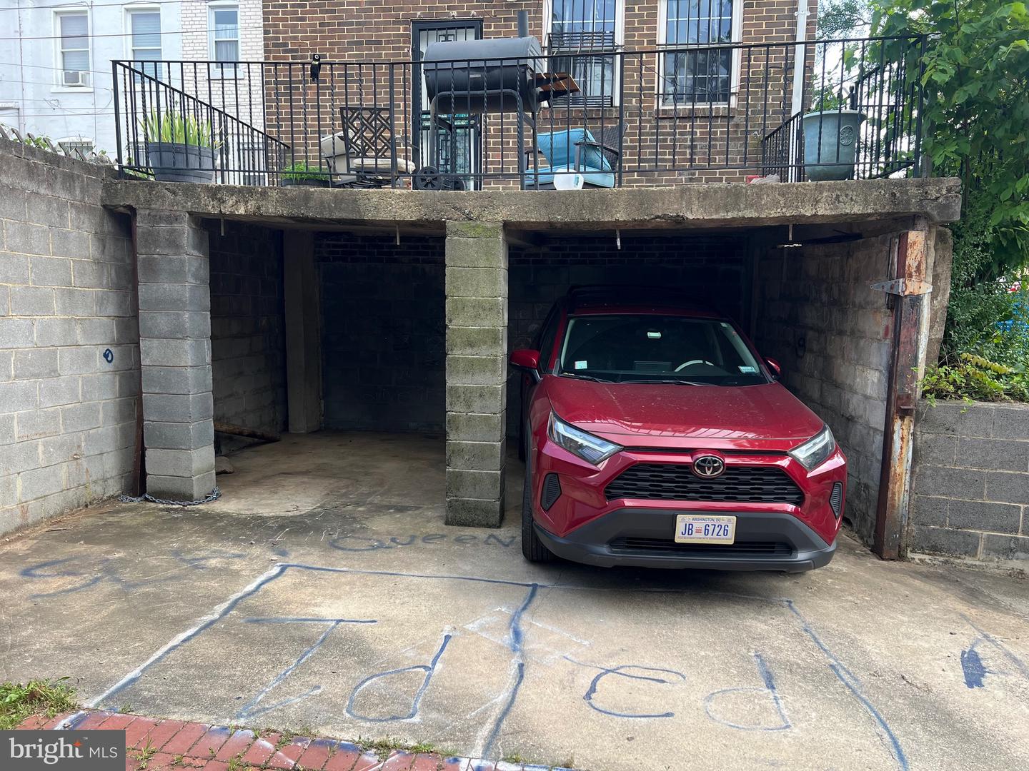 1418 C ST NE, WASHINGTON, District Of Columbia 20002, 4 Bedrooms Bedrooms, ,4 BathroomsBathrooms,Residential,For sale,1418 C ST NE,DCDC2199126 MLS # DCDC2199126