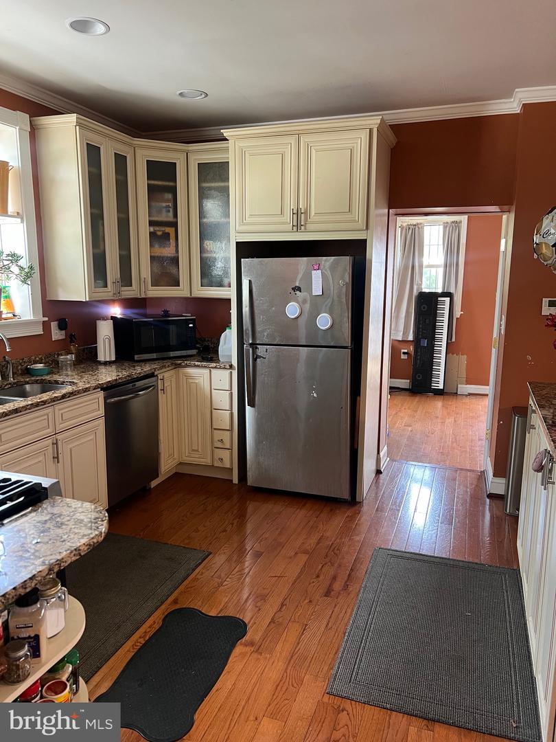 1418 C ST NE, WASHINGTON, District Of Columbia 20002, 4 Bedrooms Bedrooms, ,4 BathroomsBathrooms,Residential,For sale,1418 C ST NE,DCDC2199126 MLS # DCDC2199126