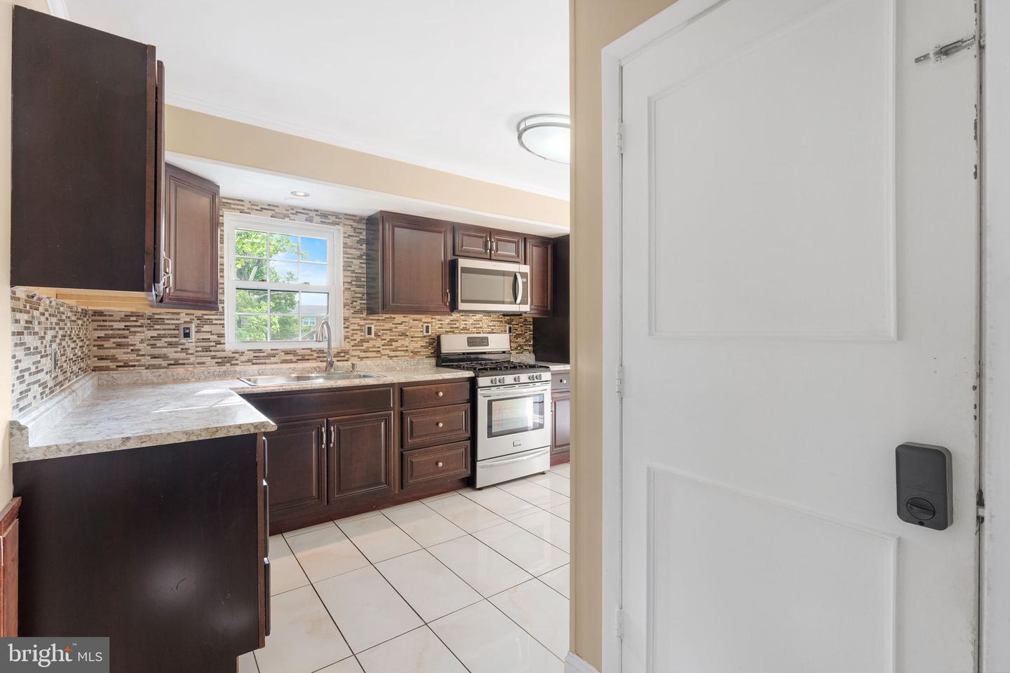 7703 HURON DR, GAINESVILLE, Virginia 20155, 4 Bedrooms Bedrooms, ,3 BathroomsBathrooms,Residential,For sale,7703 HURON DR,VAPW2094082 MLS # VAPW2094082