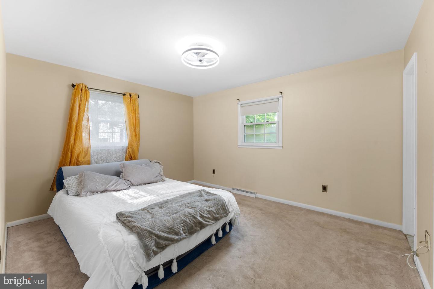 7703 HURON DR, GAINESVILLE, Virginia 20155, 4 Bedrooms Bedrooms, ,3 BathroomsBathrooms,Residential,For sale,7703 HURON DR,VAPW2094082 MLS # VAPW2094082