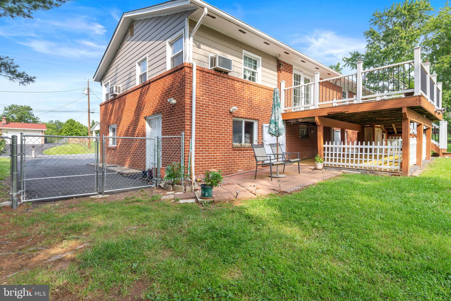 7703 HURON DR, GAINESVILLE, Virginia 20155, 4 Bedrooms Bedrooms, ,3 BathroomsBathrooms,Residential,For sale,7703 HURON DR,VAPW2094082 MLS # VAPW2094082
