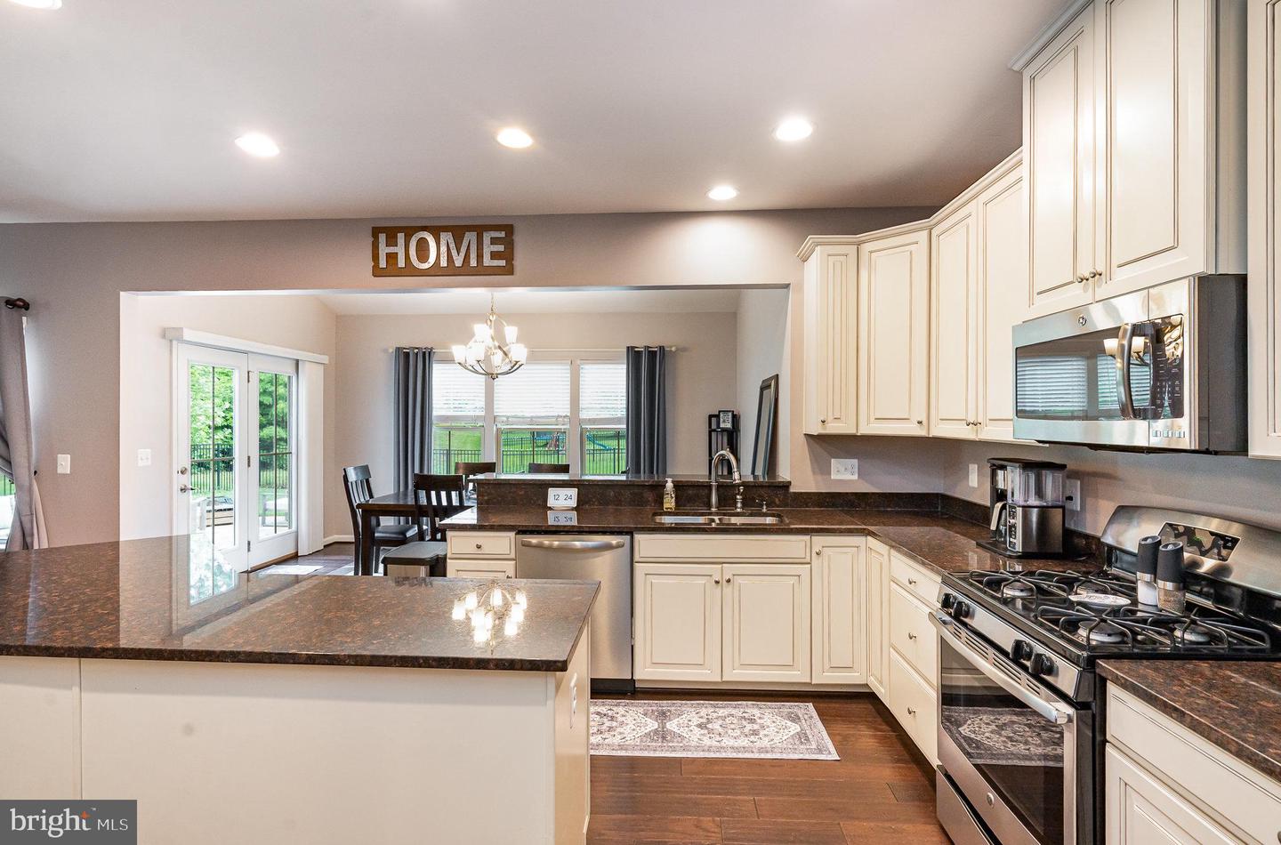 1214 BRITTLE RIDGE RD, WARRENTON, Virginia 20187, 4 Bedrooms Bedrooms, ,3 BathroomsBathrooms,Residential,For sale,1214 BRITTLE RIDGE RD,VAFQ2016564 MLS # VAFQ2016564