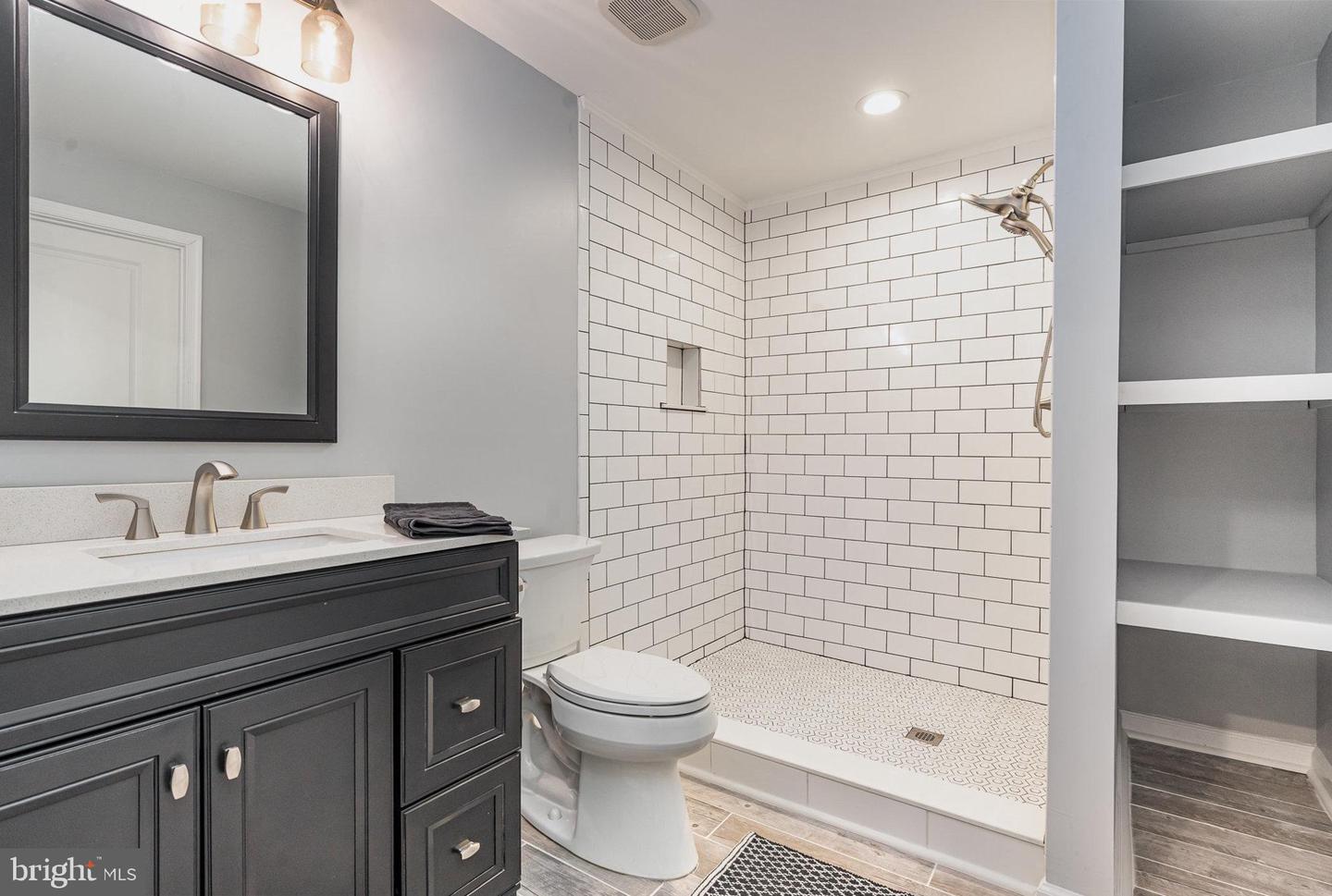 1214 BRITTLE RIDGE RD, WARRENTON, Virginia 20187, 4 Bedrooms Bedrooms, ,3 BathroomsBathrooms,Residential,For sale,1214 BRITTLE RIDGE RD,VAFQ2016564 MLS # VAFQ2016564
