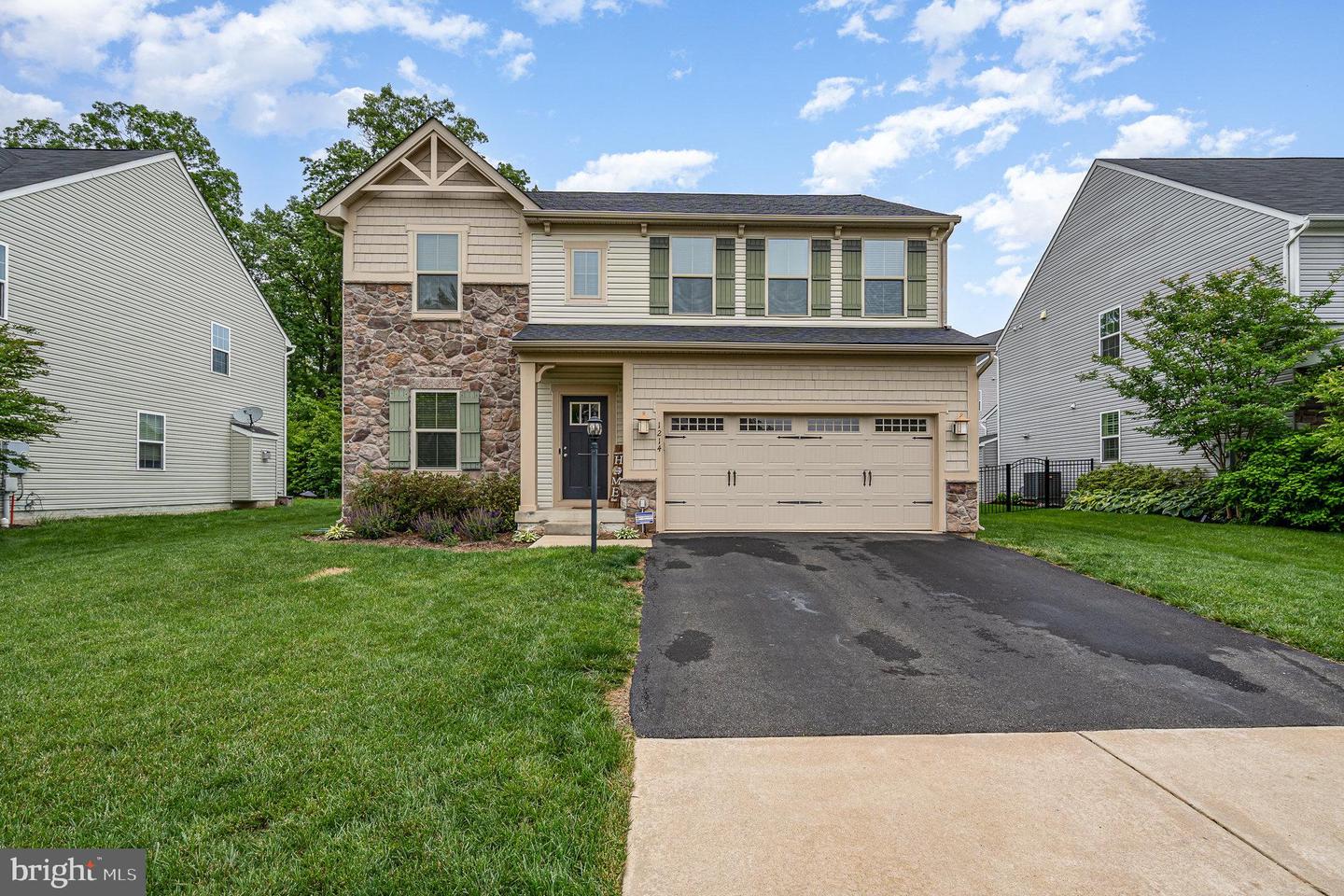 1214 BRITTLE RIDGE RD, WARRENTON, Virginia 20187, 4 Bedrooms Bedrooms, ,3 BathroomsBathrooms,Residential,For sale,1214 BRITTLE RIDGE RD,VAFQ2016564 MLS # VAFQ2016564