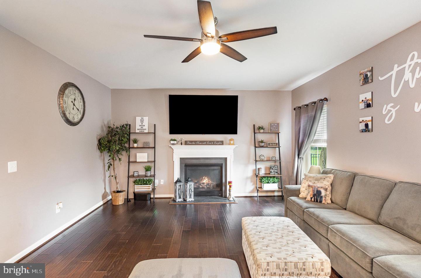 1214 BRITTLE RIDGE RD, WARRENTON, Virginia 20187, 4 Bedrooms Bedrooms, ,3 BathroomsBathrooms,Residential,For sale,1214 BRITTLE RIDGE RD,VAFQ2016564 MLS # VAFQ2016564