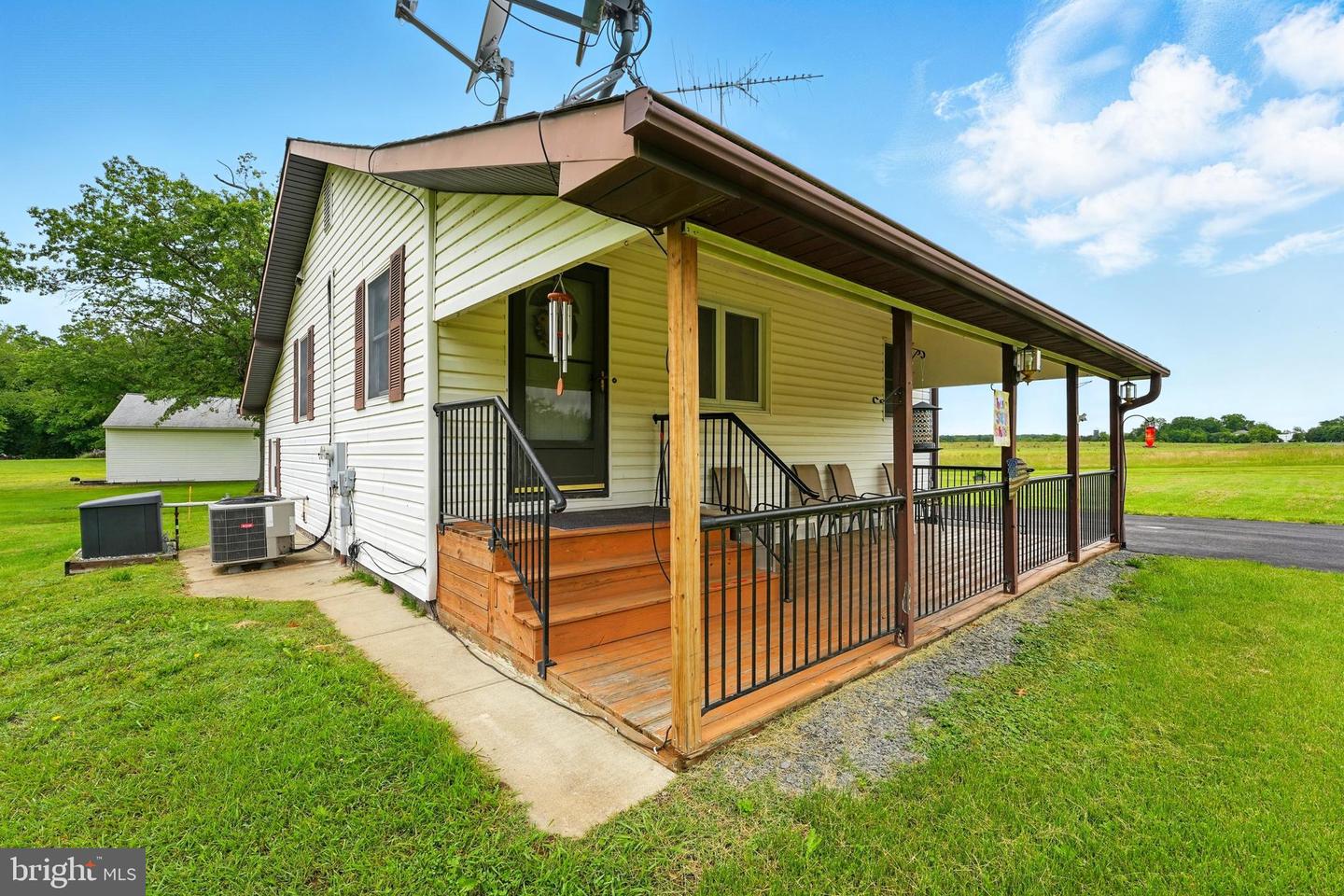 8534 BURWELL RD, CATLETT, Virginia 20119, 2 Bedrooms Bedrooms, ,1 BathroomBathrooms,Residential,For sale,8534 BURWELL RD,VAFQ2016630 MLS # VAFQ2016630