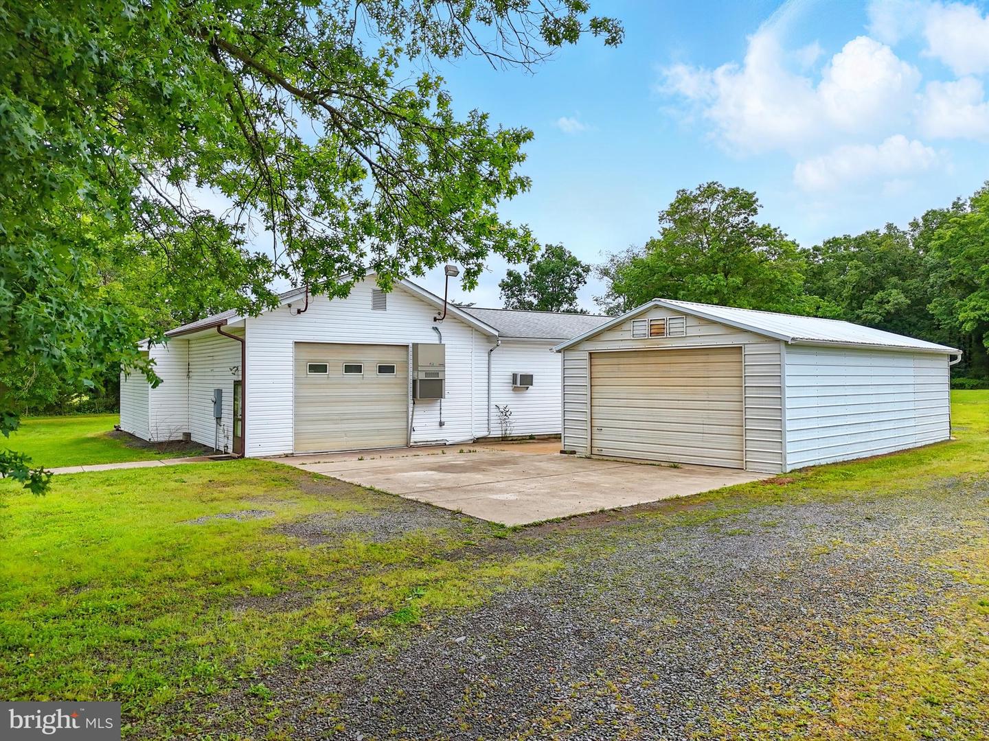 8534 BURWELL RD, CATLETT, Virginia 20119, 2 Bedrooms Bedrooms, ,1 BathroomBathrooms,Residential,For sale,8534 BURWELL RD,VAFQ2016630 MLS # VAFQ2016630