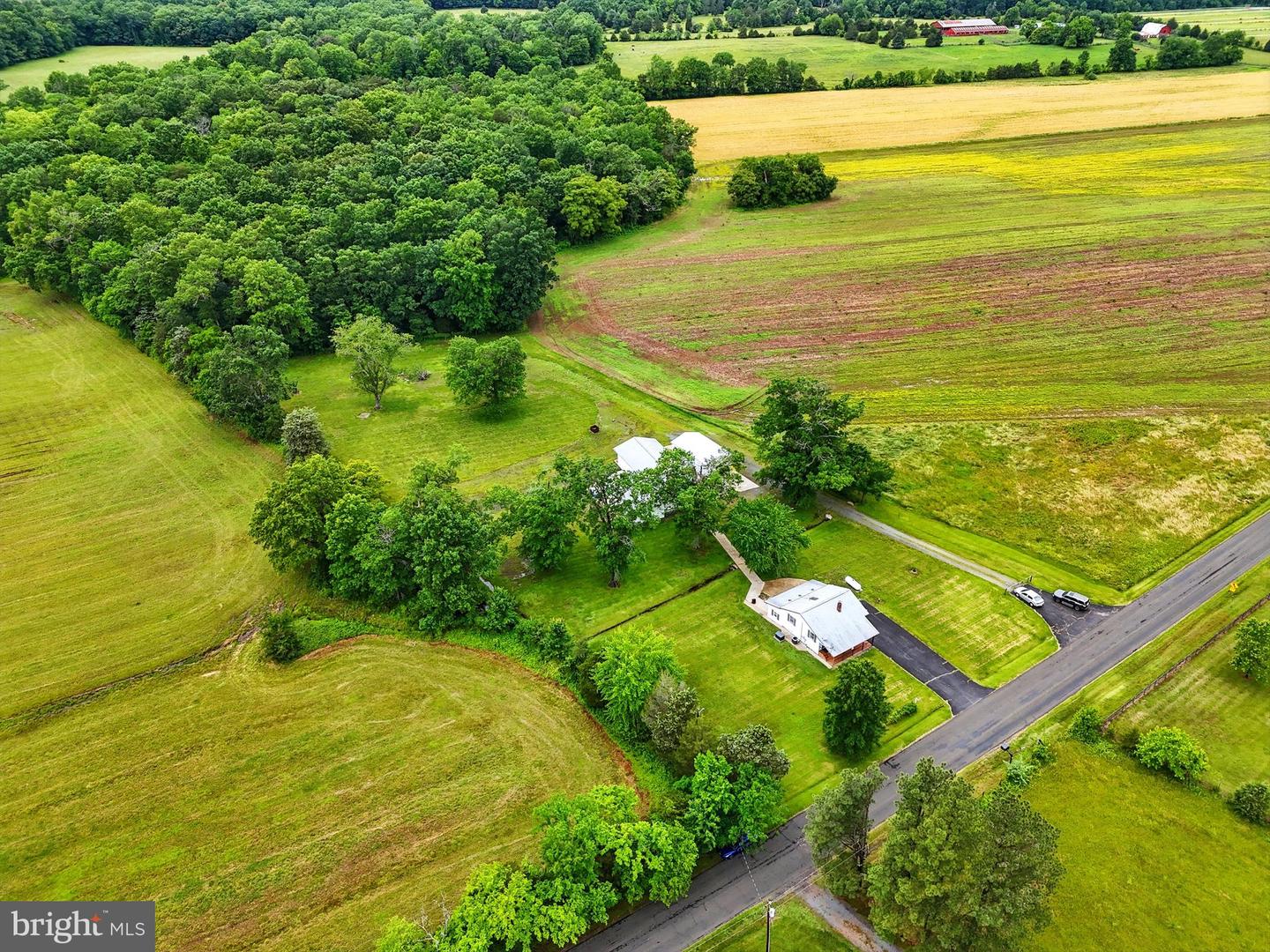 8534 BURWELL RD, CATLETT, Virginia 20119, 2 Bedrooms Bedrooms, ,1 BathroomBathrooms,Residential,For sale,8534 BURWELL RD,VAFQ2016630 MLS # VAFQ2016630