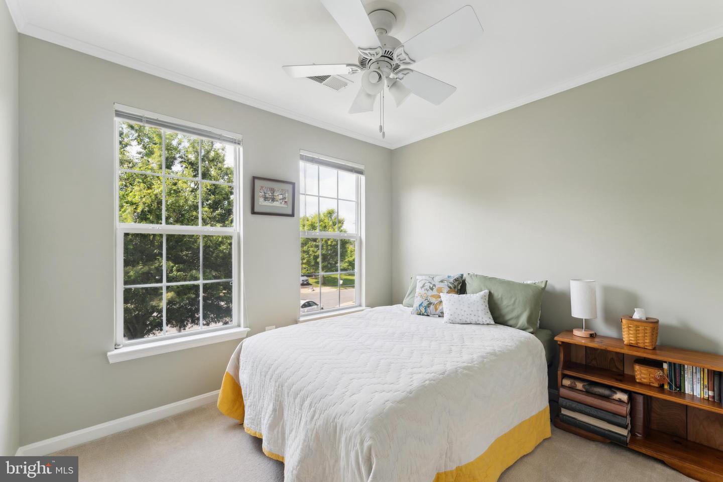 35934 NEWBERRY CROSSING PL, ROUND HILL, Virginia 20141, 4 Bedrooms Bedrooms, ,2 BathroomsBathrooms,Residential,For sale,35934 NEWBERRY CROSSING PL,VALO2096346 MLS # VALO2096346