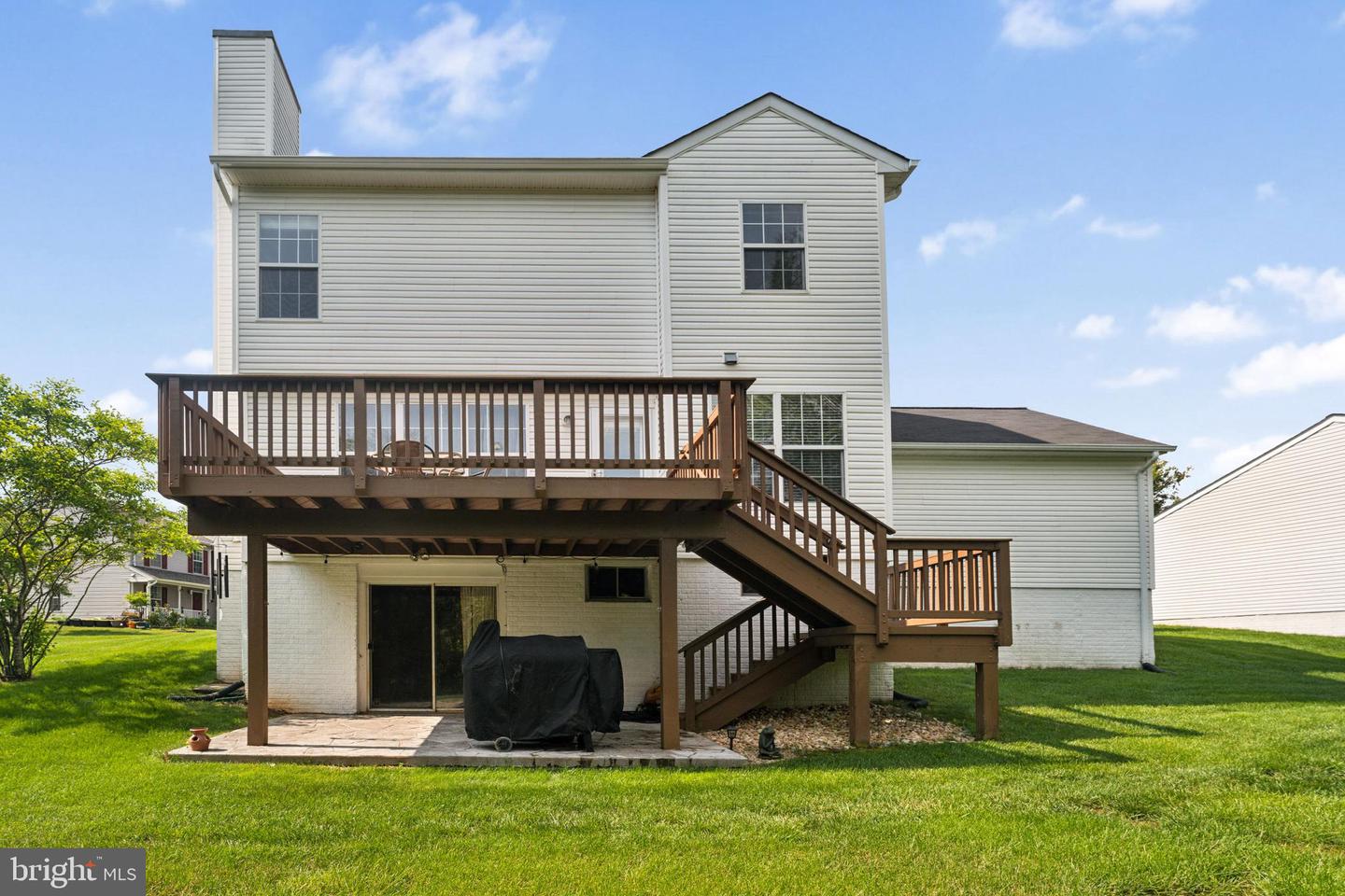 35934 NEWBERRY CROSSING PL, ROUND HILL, Virginia 20141, 4 Bedrooms Bedrooms, ,2 BathroomsBathrooms,Residential,For sale,35934 NEWBERRY CROSSING PL,VALO2096346 MLS # VALO2096346